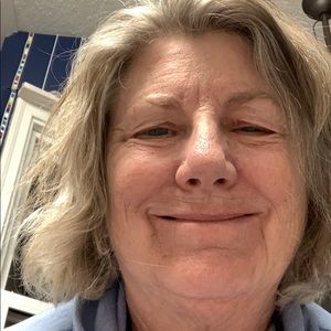 Meet your Posher, Lynn